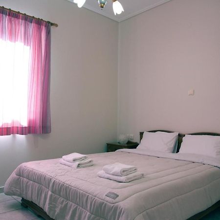 Modern Apartment In Kalamata Luaran gambar