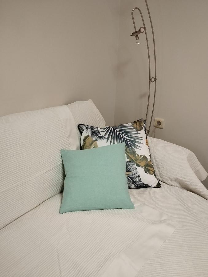 Modern Apartment In Kalamata Luaran gambar