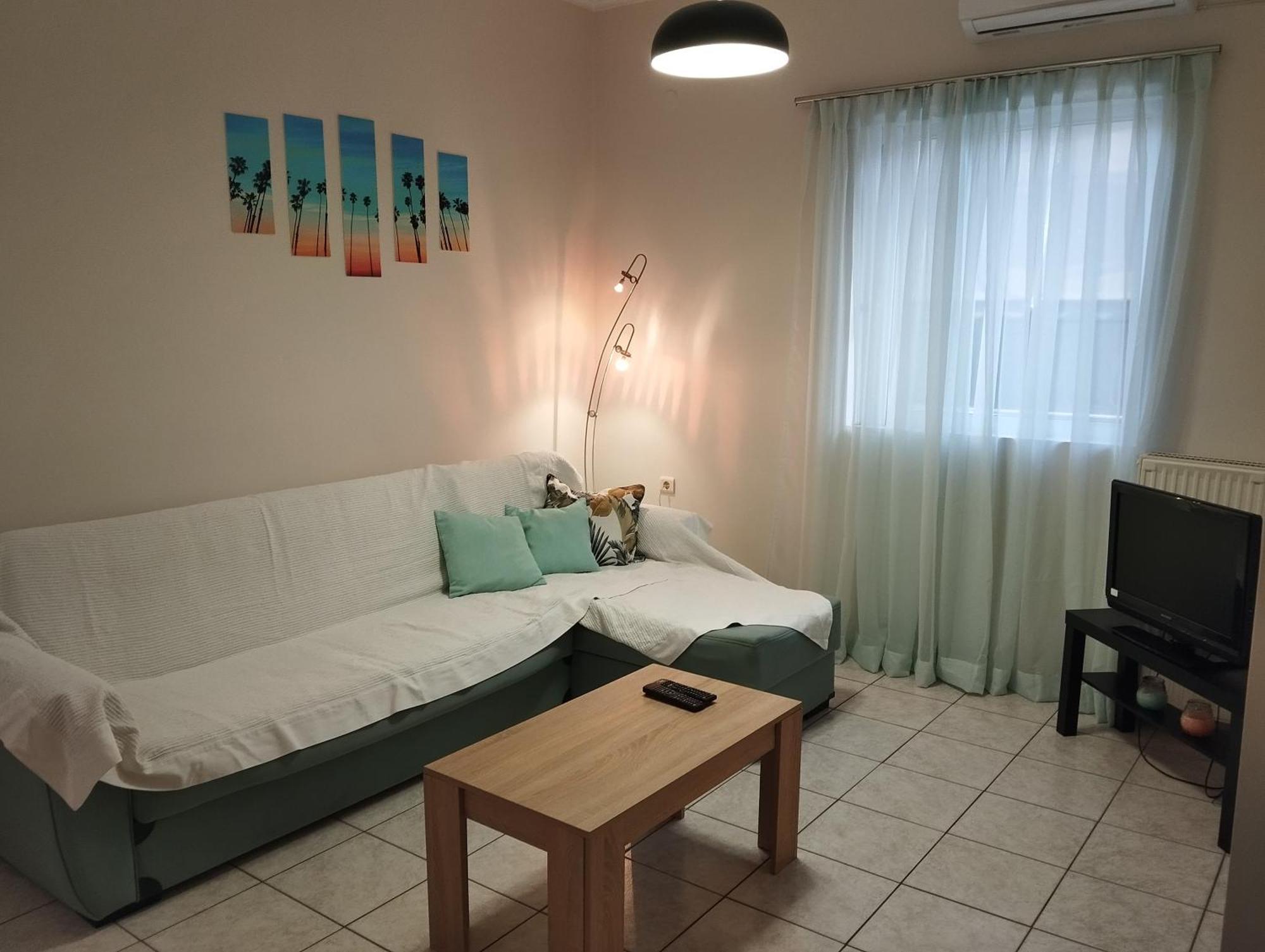 Modern Apartment In Kalamata Luaran gambar